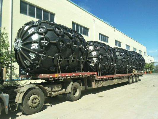 Fenders de espuma marinha Solução ideal para a proteção de navios em ambientes desafiadores