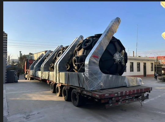 Flexível davit de ventoinha pneumática para operações de acoplagem suave