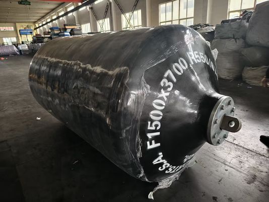 Defensa de espuma EVA, com dimensões de 2X3 M